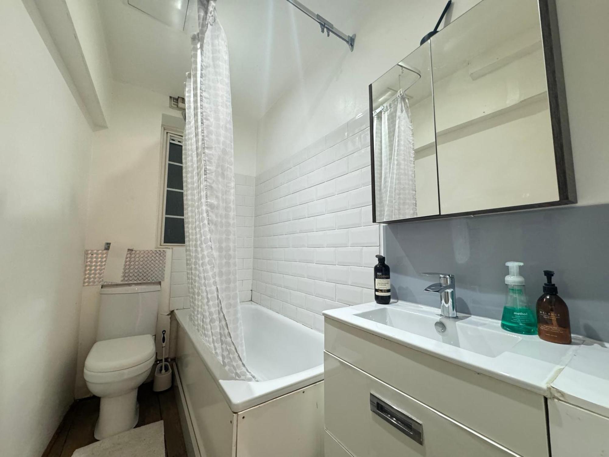 Appartamento Serene 1bd Flat 7 Mins From Clapham Common *