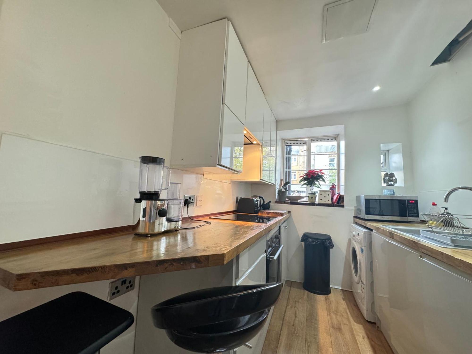 Serene 1bd Flat 7 Mins From Clapham Common Appartamento Londra